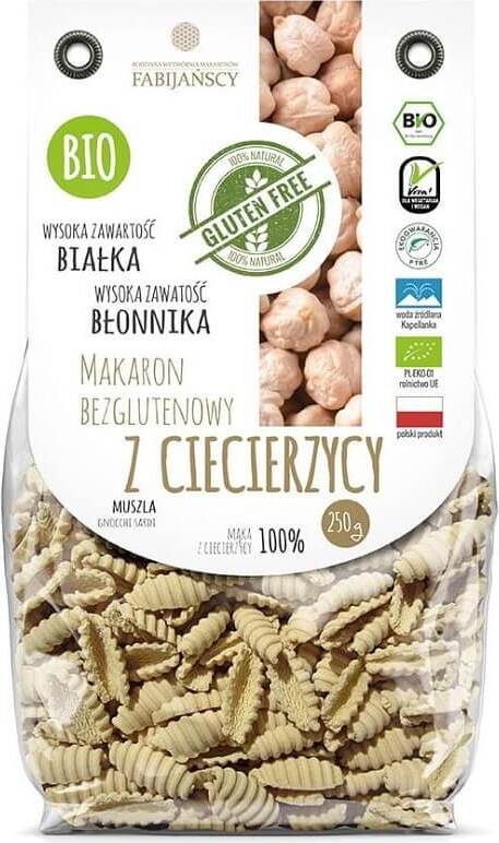 Gericht mit glutenfreien Kichererbsen-Gnocchi in Schale, BIO, 250 g, FABIJAŃSCY, auf weißem Teller serviert