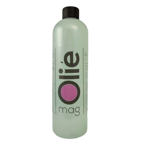 ZOKE Magnesium Olive Flasche mit Eisen und Kupfer, 400 ml, Nahaufnahme des Getränkeflaschenetiketts.