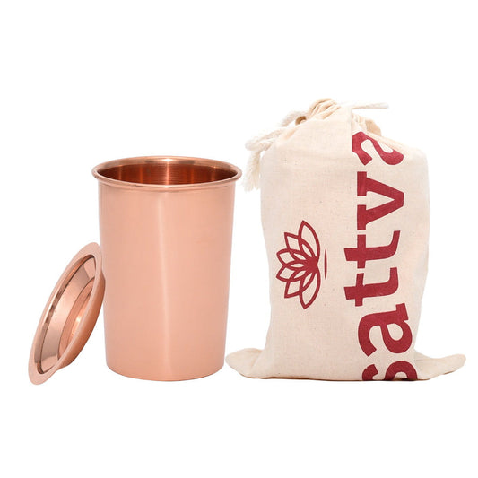 Kupferner SATTVA Becher mit Deckel, 350 ml, stilvoller Trinkbecher aus Kupfer mit Deckel für Getränke