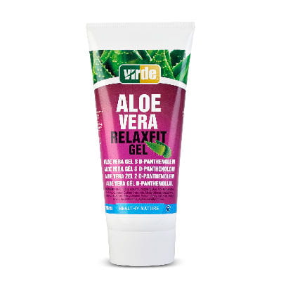 VIRDE Aloe Vera Relaxfit Gel in 200 ml Flasche, transparent Gel mit Aloe Vera für Hautpflege, auf weißem Hintergrund