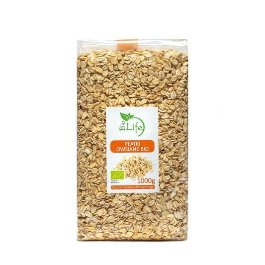 Bio BIO LIFE Haferflocken 1 kg in einer transparenten Packung, zeigt die goldenen, körnigen Haferflocken.