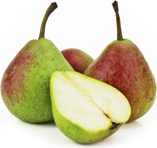 Mehrere frische Bio-Birnen im Multipack von BIO PLANET, ca. 5 kg, auf einem Obstteller sichtbar.