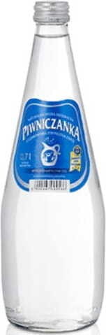 Natürliches Mineralwasser hochgesättigt mit CO2 750 ml PIWNICZANKA