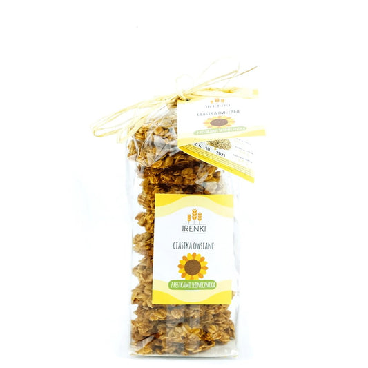 Haferkuchen mit Sonnenblumenkernen von IRENA, 175g, close-up Ansicht des knusprigen Snacks mit Sonnenblumenkernen.