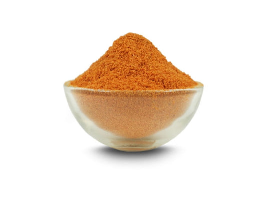 Gemahlene Chilischote in 50g VIVIO Packung, scharfes Gewürz mit rotem Chili, Nahaufnahme der gemahlenen Chilischote