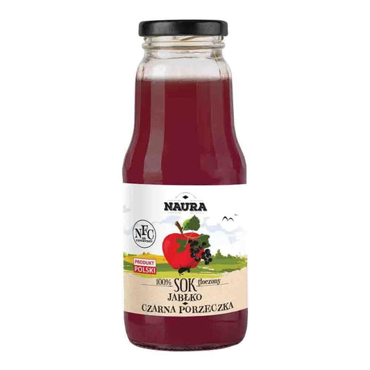 Apfelsaft mit Johannisbeergeschmack in 300 ml Flasche von Naura, frischer Fruchtgenuss, klare Flüssigkeit und bunte Beeren am Flaschenhals