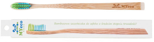 Umweltfreundliche MYECOBRUSH Bambusz-Zahnbürste in Grün-Blau mit mittlerer Härte, mit weichen Borsten und nachhaltigem Griff.
