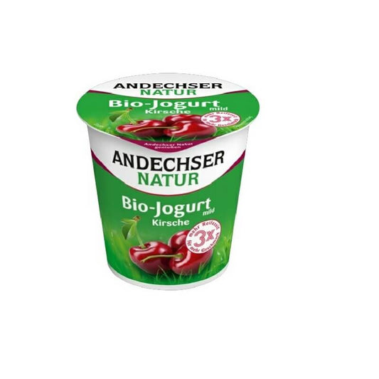 Bio Kirschjoghurt von ANDECHSER NATUR in 150 g Becher, cremige Textur mit Kirschstücken, ideal für den Frühstückstisch
