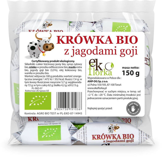Bio Fudges mit Goji-Beeren von EKOFLORKA, 150 g, handgefertigte Süßigkeiten mit getrockneten Goji-Beeren, dekorativ auf einem Teller.